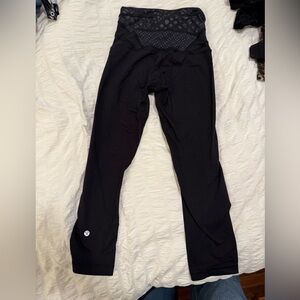 Lululemon Black Cropped Leggings